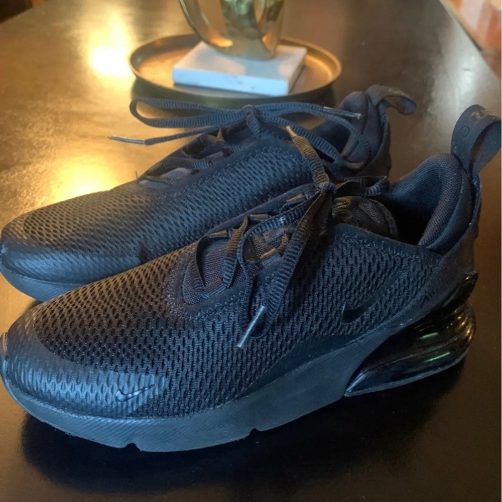 Nike Air Max 270